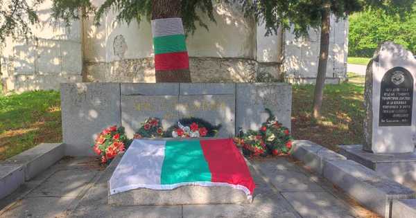 jane sandantski grave 27042025