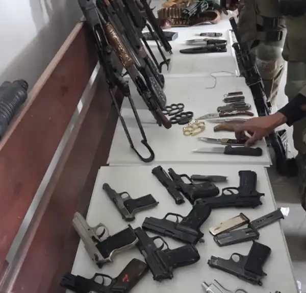 lebanon school weapons idf